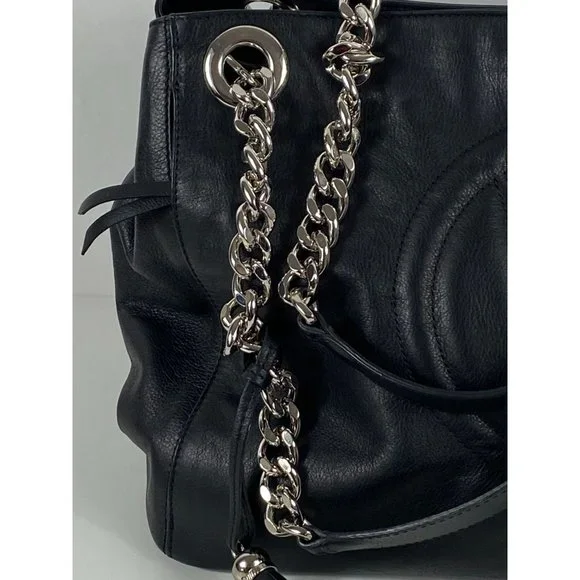 Valentino by Mario Valentino Quilted Logo Chain Strap Leather Hand Bag Blk D137 - Picture 7 of 11